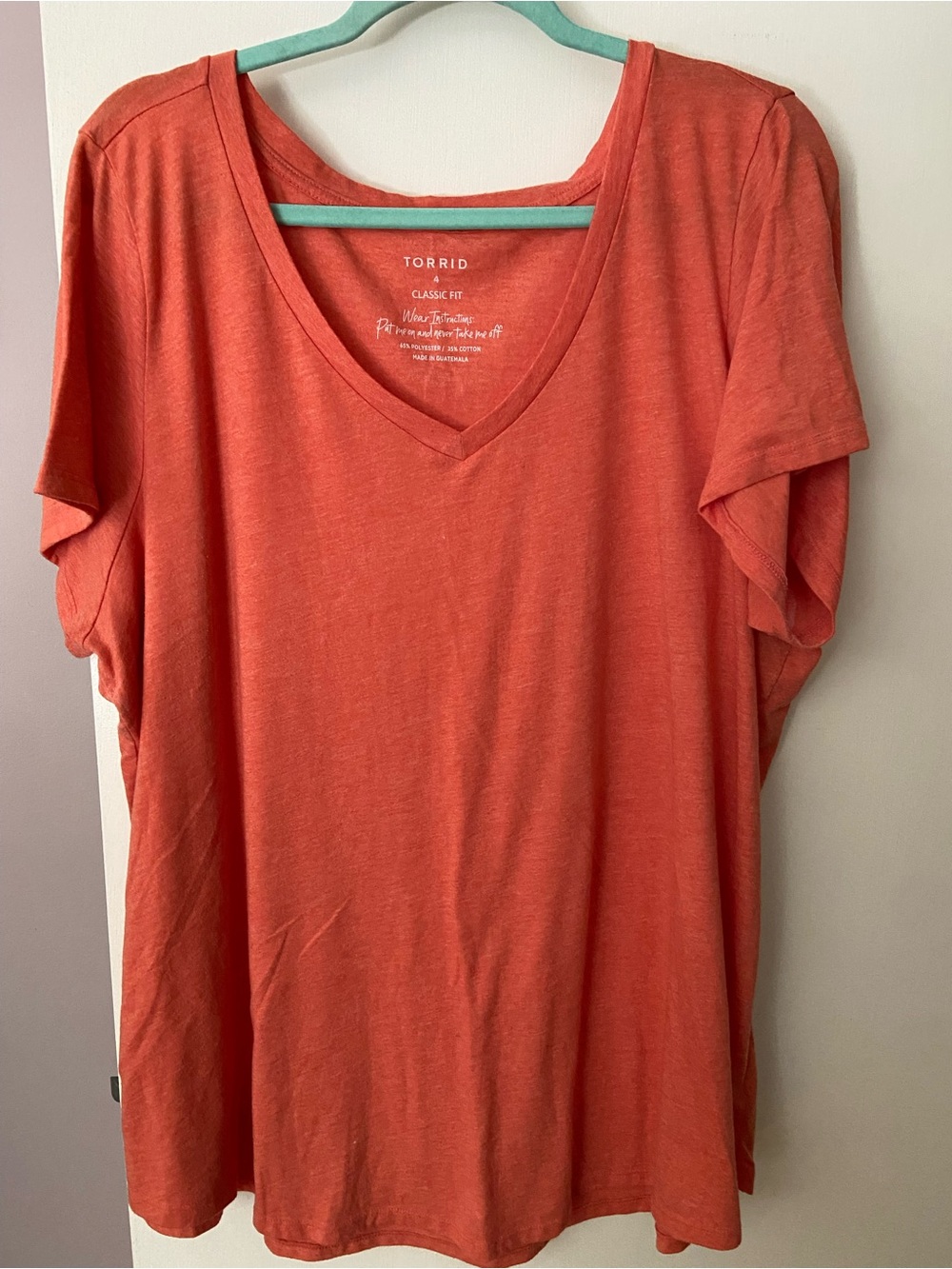 torrid classic fit shirt sleeve tee size 4